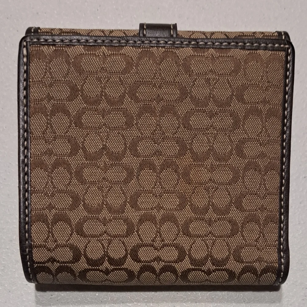Coach very nice